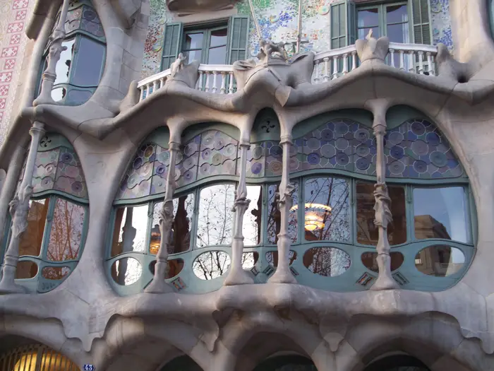 10 Incredible Buildings By The Architect Who Shaped Barcelona-Antoni Gaudí