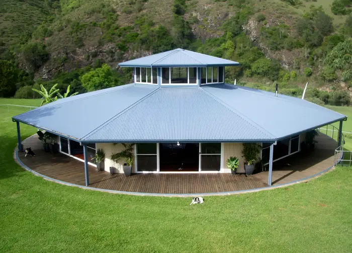 This three-bedroom, octagonal home was built on a rotating platform in Australia