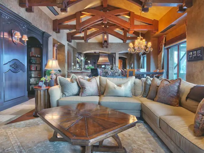 The vaulted ceiling with exposed beams make all the rooms seem even loftier