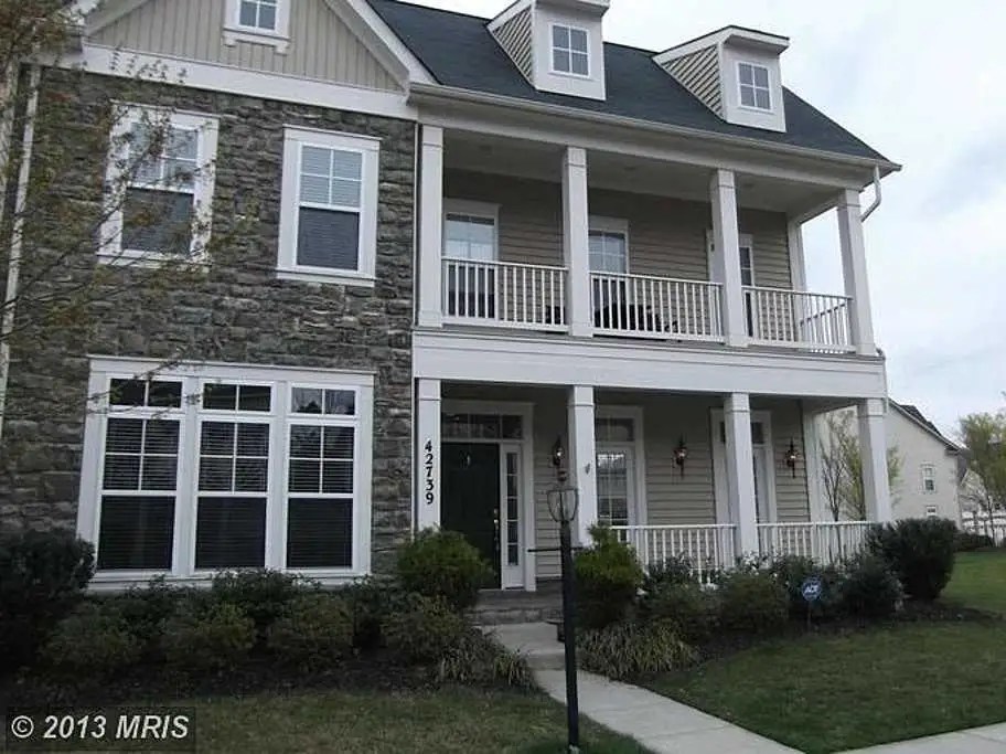 ashburn-va-519000-will-get-you-a-3066-square-foot-home-with-three-bedrooms-and-a-great-patio.jpg