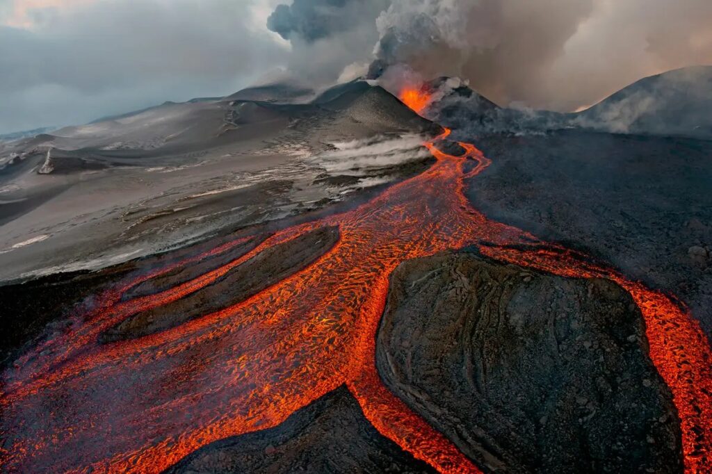 the-cauldron--sergey-gorshkov-of-russia-photographed-plosky-tolbachik-a-volcano-in-central-russia-from-a-helicopter-when-it-erupted-last-november-for-the-first-time-in-36-years.jpg