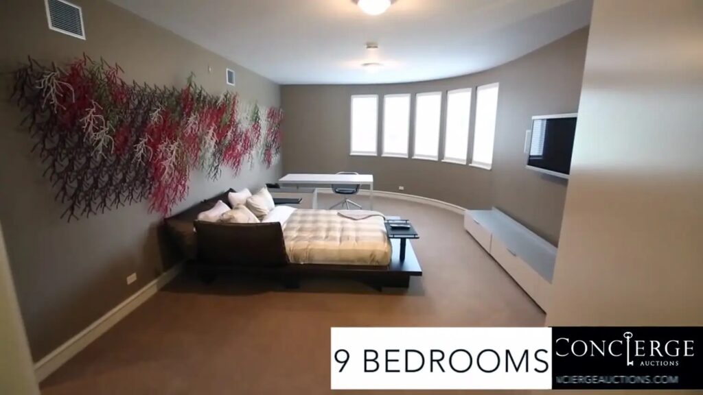 There are nine bedroom