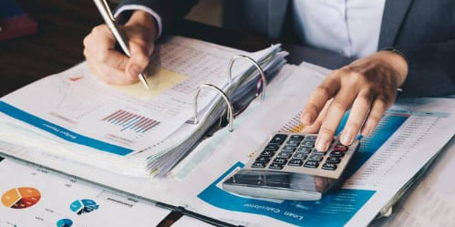 The psychological game behind the audit